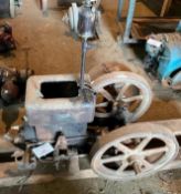 Witte Hit and Miss Engine