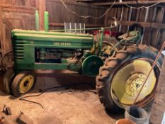 John Deere Model B