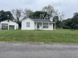 LIVE AUCTION REAL ESTATE AND PERSONAL PROPERTY