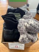 4 Pairs of Winter Gloves