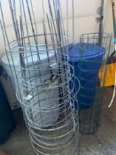 Lot of 4 24in Tomato Cages