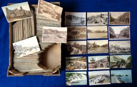 Postcards, UK, seaside and other topo, approx. 1000 cards showing street scenes, shop fronts, piers,