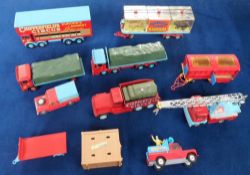 Die Cast Models, Corgi Chipperfield's Circus, 9 unboxed models to comprise ERF Lorry, Land Rover and