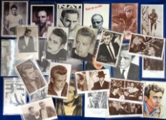 Postcards, James Dean and Marlon Brando, a collection of 29 cards to comprise 17 James Dean cards (