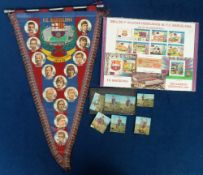Football, Barcelona FC, 1973/74 Pennant with circular player portraits inset inc. Cruyff, set of 4