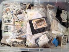 Cigarette & Trade cards, Large quantity approx. 9.5kg of loose cards. Very mixed selection pre &