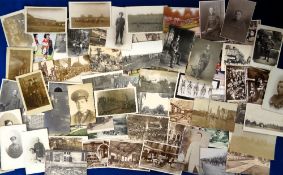 Postcards, Military, approx. 70 cards, mainly WW1 showing soldiers, war damage, camps, events