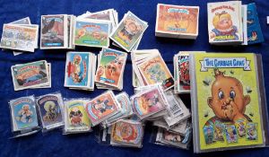 Trade cards, Topps Garbage Pail Kids Mixture of approx. 325 cards. 220 cards measuring 77 x 55mm,