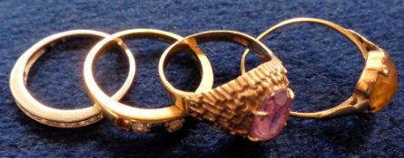 Jewellery, Rings, 4 ladies rings to comprise a hallmarked 9ct white gold gem set ring, a