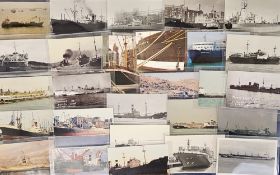 Shipping, Various Types of Vessels, approx. 800 postcard sized images of assorted vessels, mainly