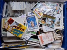 Trade stickers & cards, Football, approx. 2000 in box, many different series including a quantity of