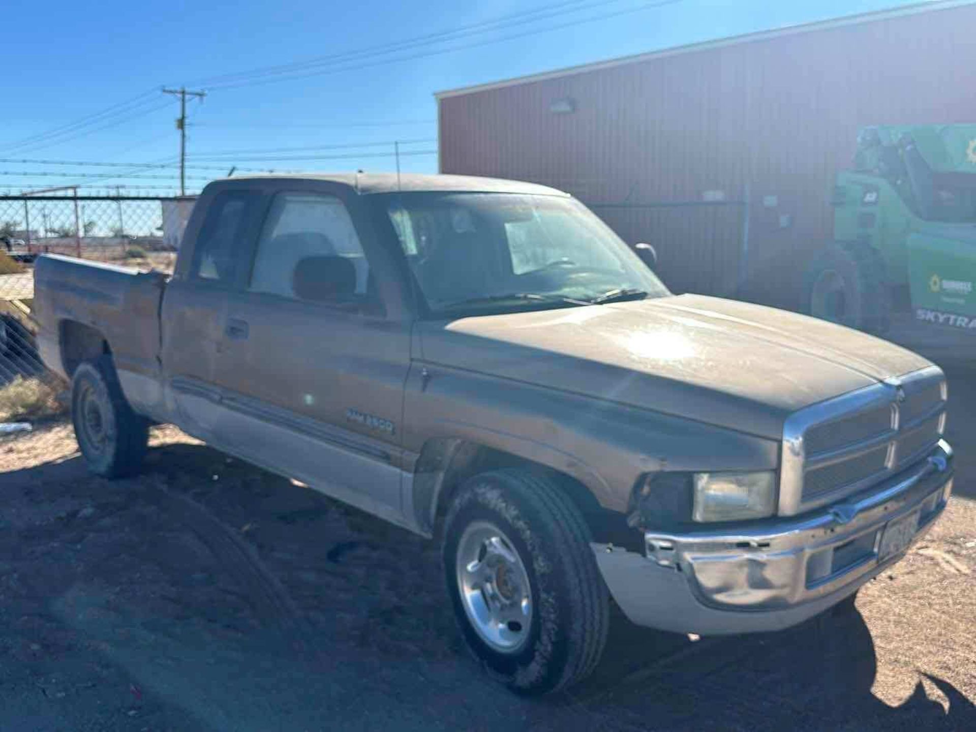 2001 DODGE RAM 2500 - Image 9 of 35
