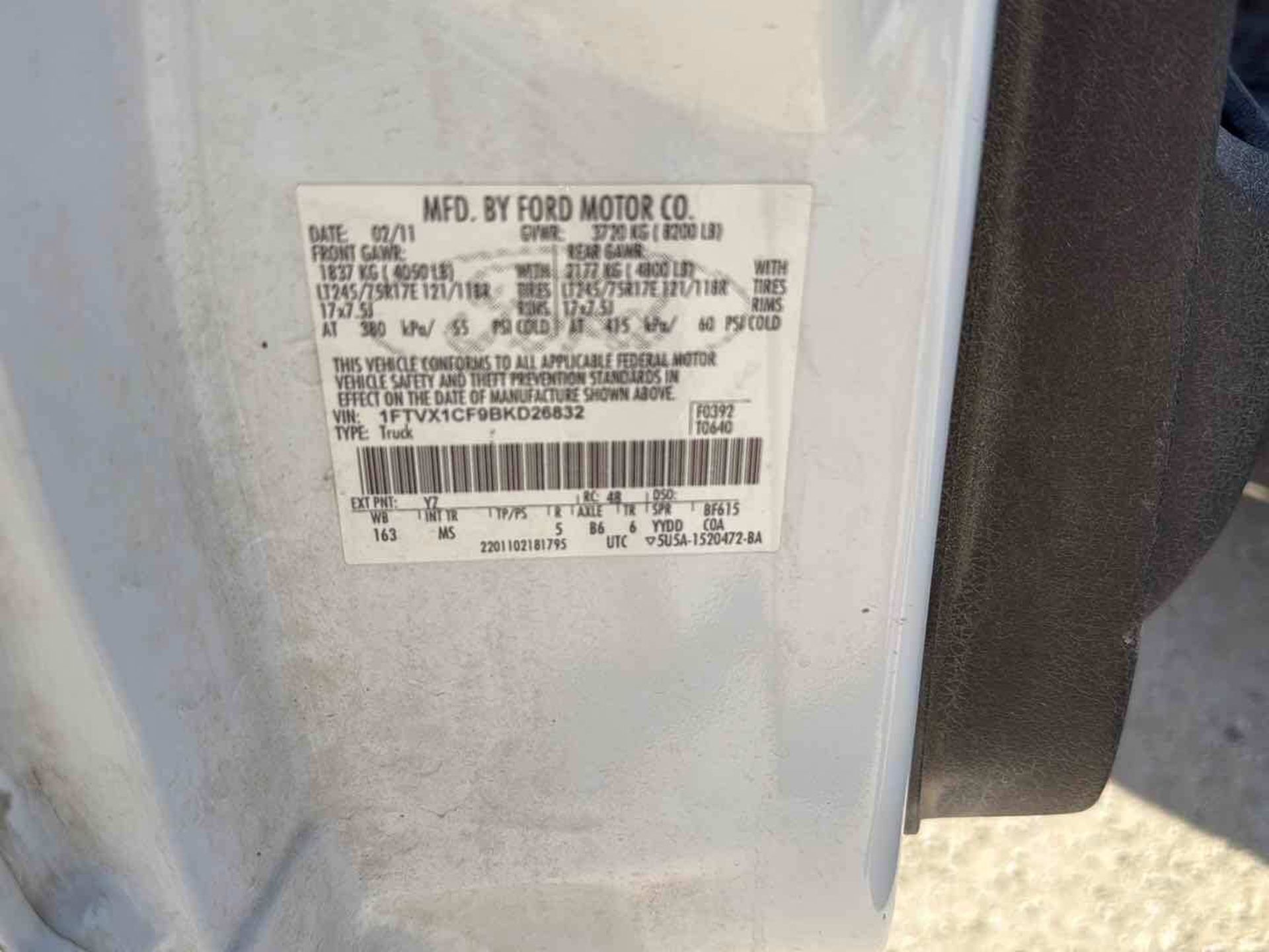 2011 FORD F-150 - Image 8 of 51