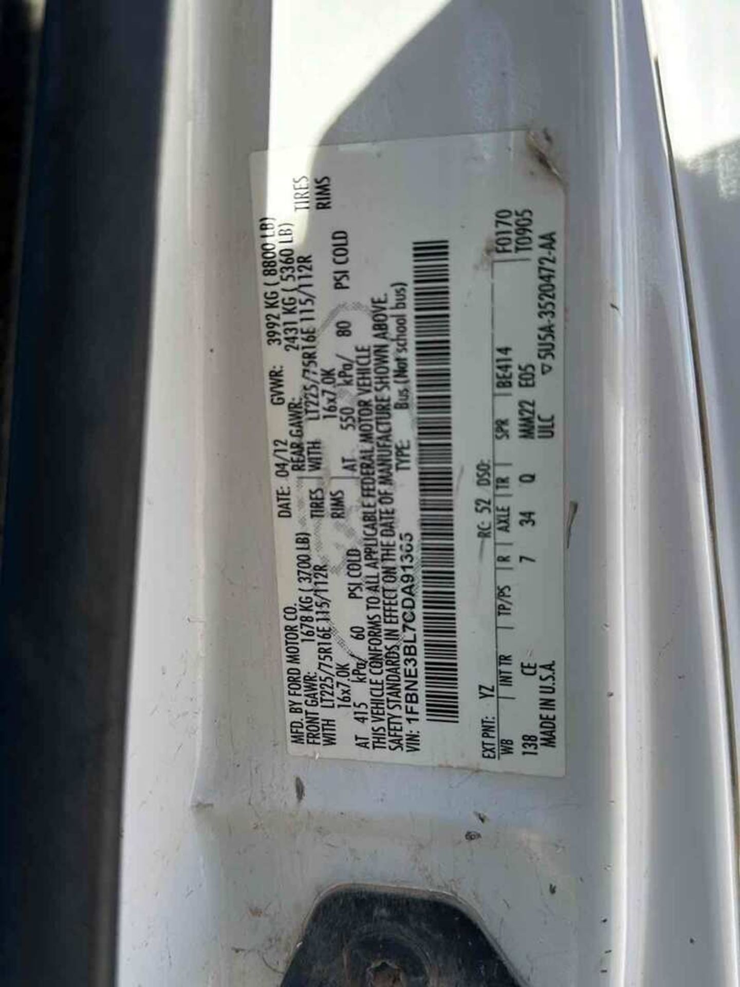 2012 FORD E-350 EXPRESS VAN - Image 36 of 40