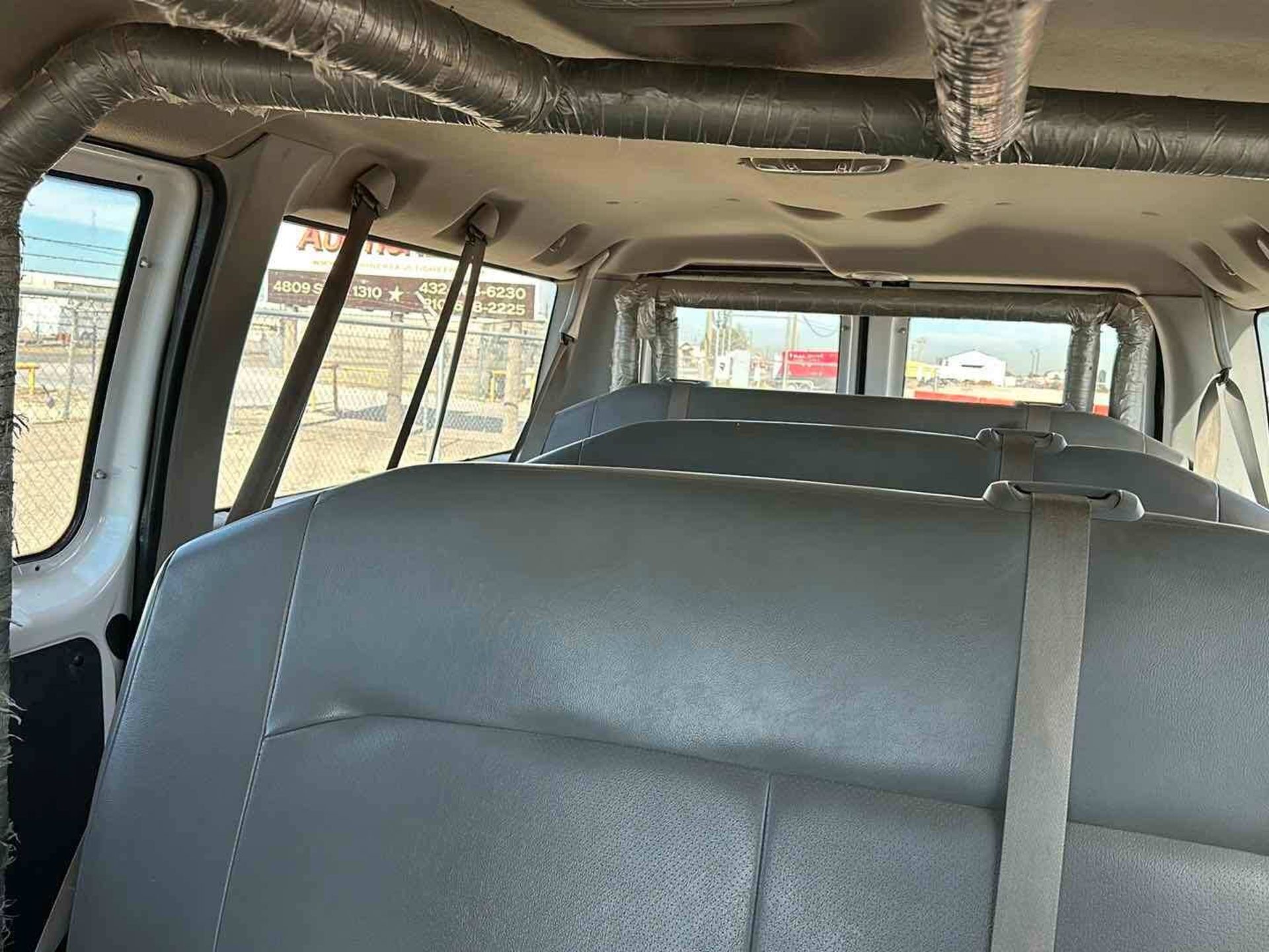 2014 FORD E-350 EXPRESS VAN - Image 26 of 40