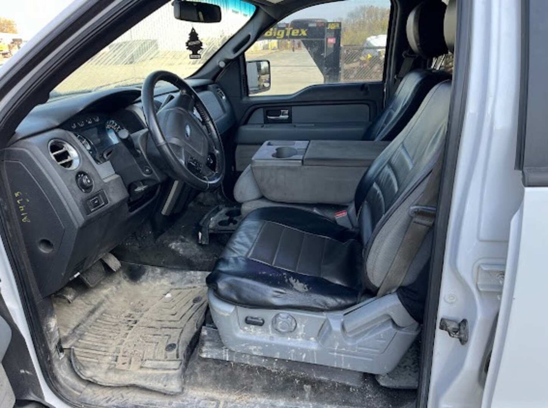 2013 FORD F150 XL 4X4 - Image 20 of 30