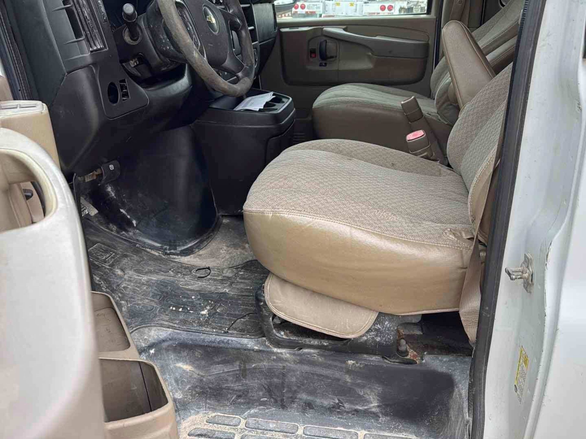 2014 CHEVROLET EXPRESS - Image 16 of 71