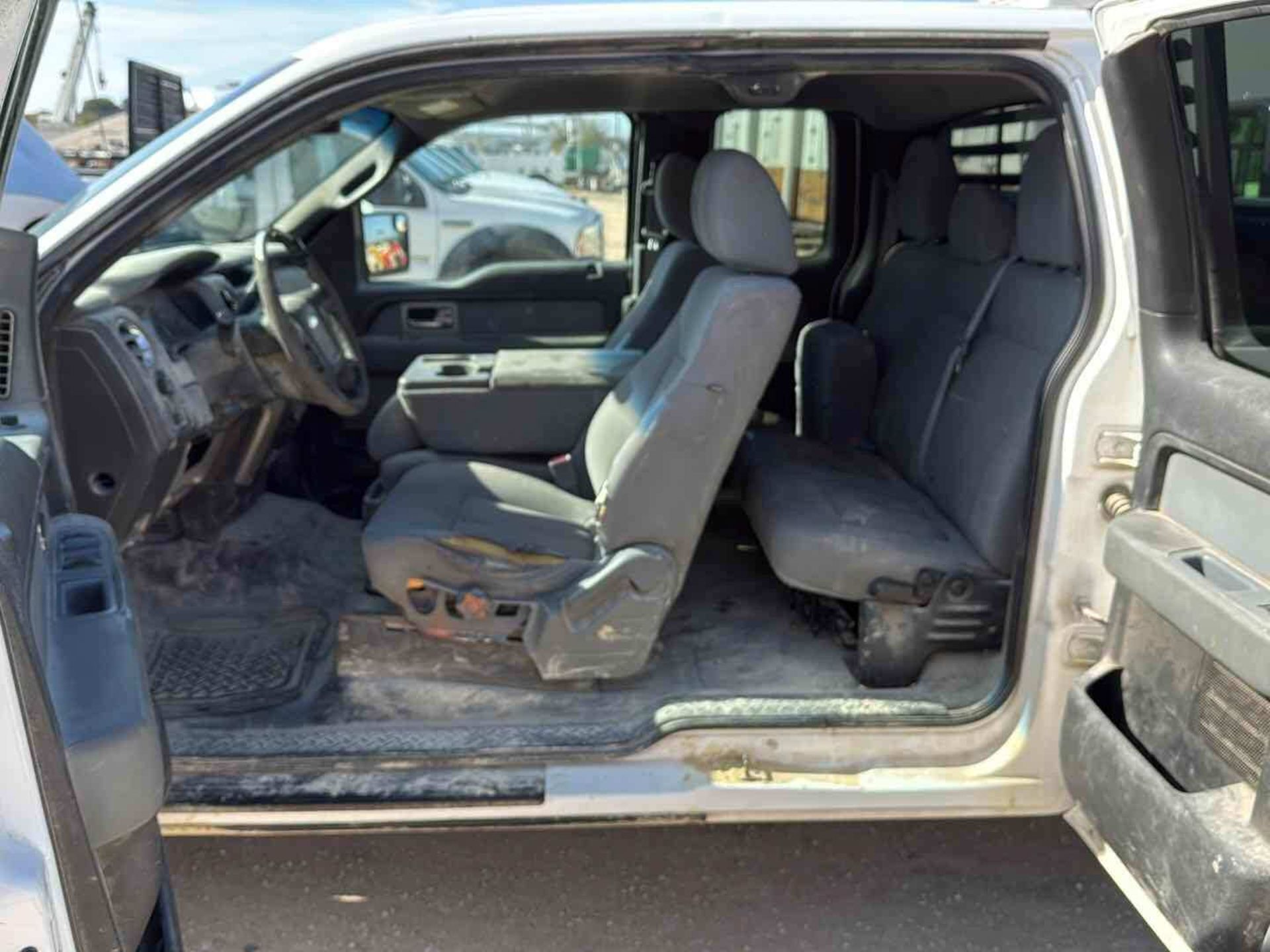 2011 FORD F-150 - Image 16 of 51