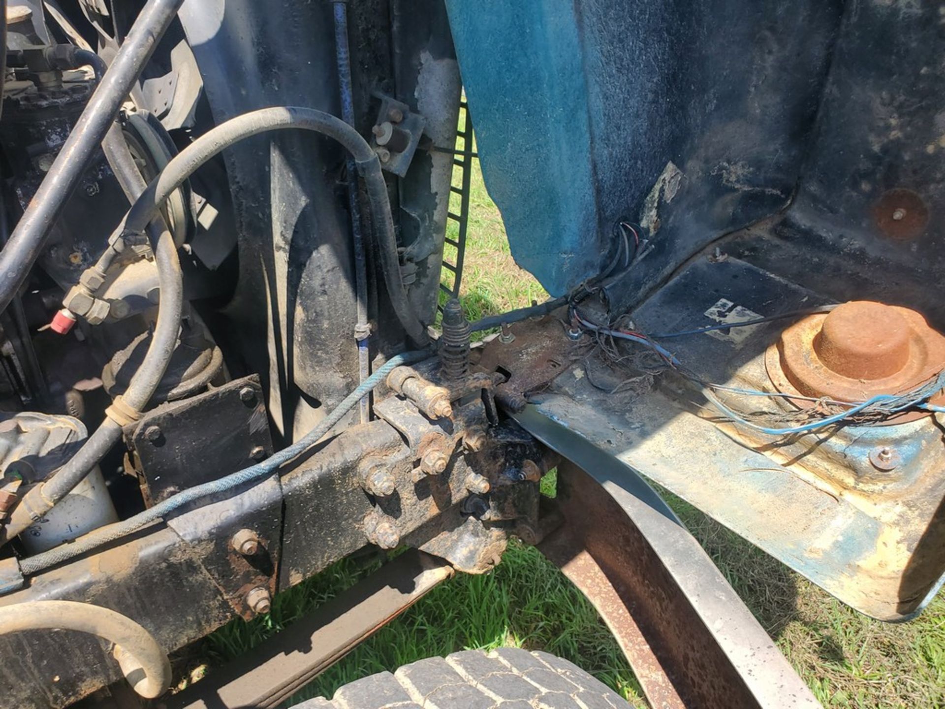 1986 Mack R688ST Manure Truck 'TITLE' - 736,027 Miles on Meter, Tandem Axle, Floaters, Diller 4500 - Image 40 of 53