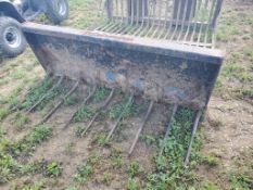 HLA Manure Fork - Universal Quick Attach, SN# 15300859 -- Item Located @ 187 Marteeny Rd. Somerset,