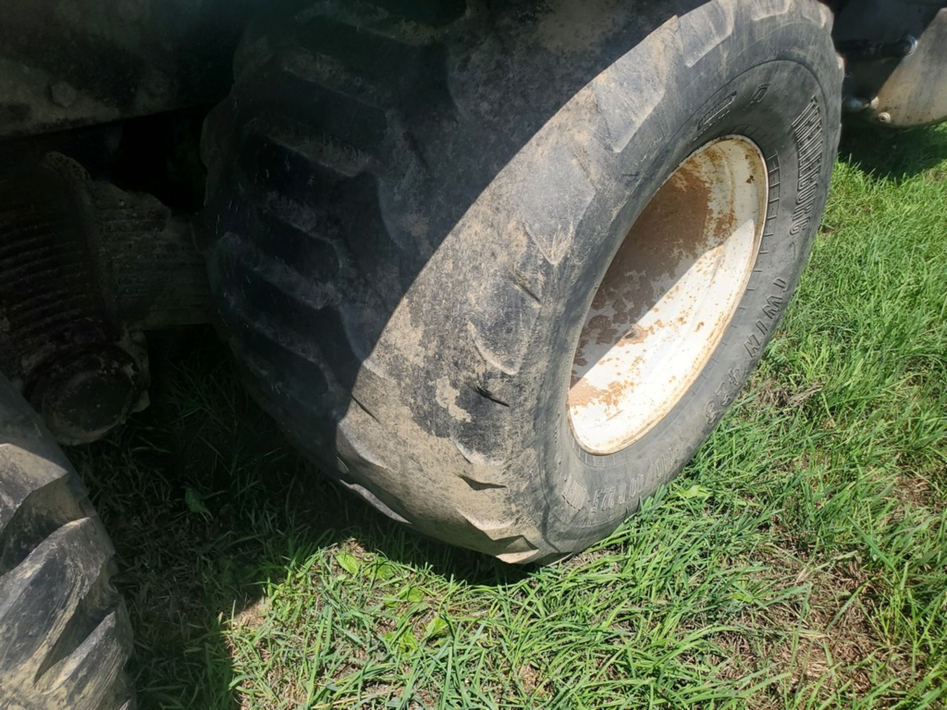 1986 Mack R688ST Manure Truck 'TITLE' - 736,027 Miles on Meter, Tandem Axle, Floaters, Diller 4500 - Image 35 of 53