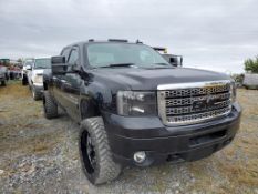 2013 GMC Denali HD Pickup 'RECONSTRUCTED Title in the Office'
