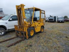 Clark C500 Forklift 'Runs & Operates'