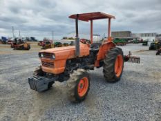 Kubota L345DT Compact Tractor 'Runs & Operates'