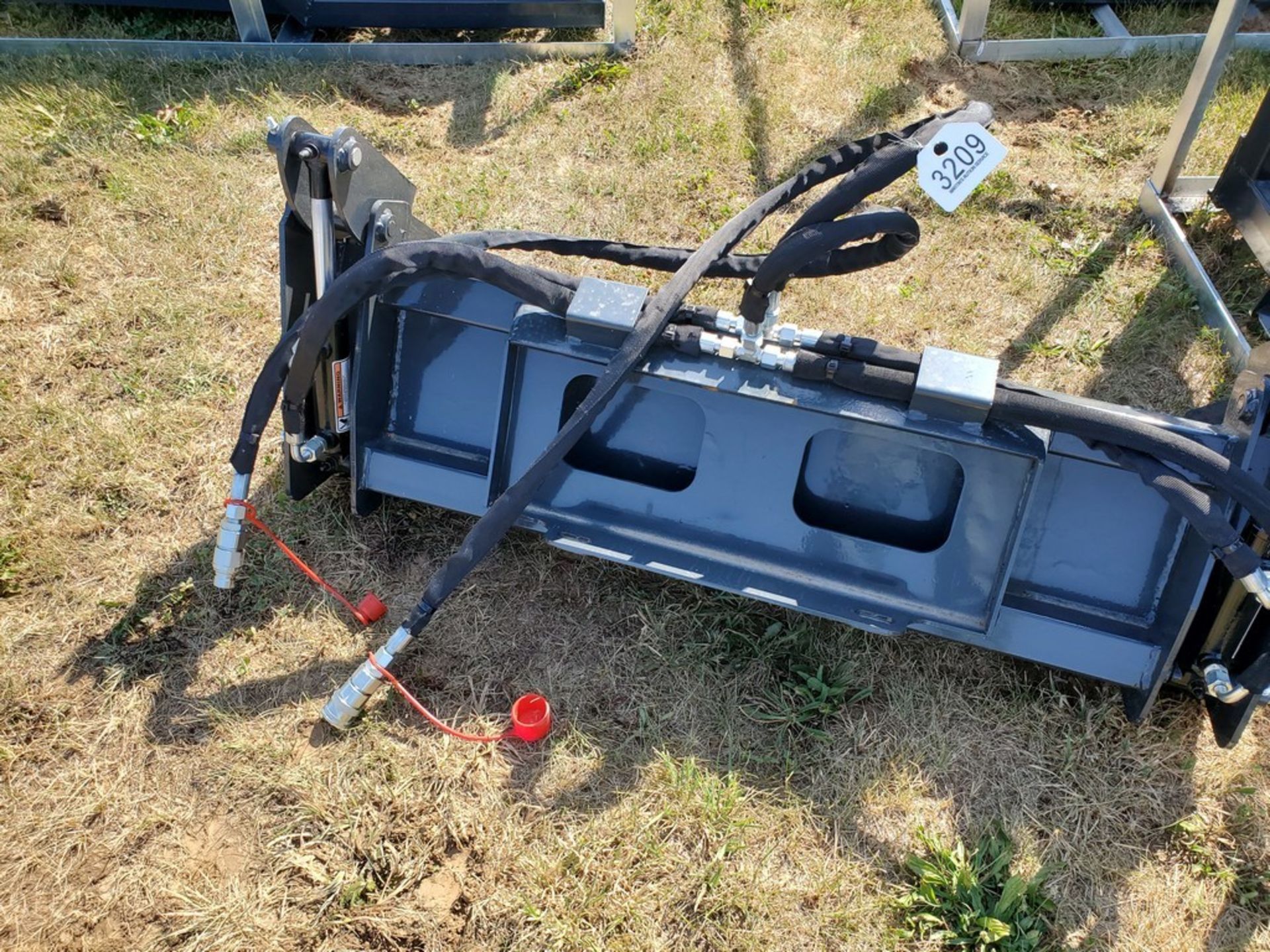 Wolverine MCB-11-48W 4in1 Bucket 'NEW' - Image 2 of 4