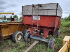 Unverferth 230 Gravity Bin Wagon