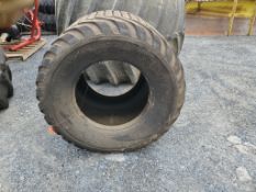 BKT Flotation 648 Tire