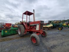 International 1086 Tractor 'Ride & Drive'