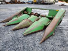 John Deere 444 Corn Head