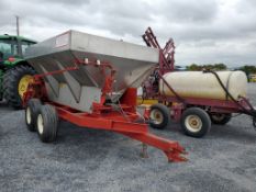 Chandler Lime Spreader