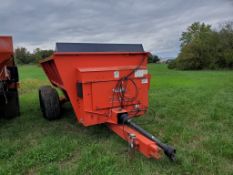 Kuhn 8124 Manure Spreader
