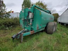 Houle 6000 Tank Spreader