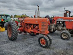Farmall 400 Antique Tractor 'Runs & Operates'