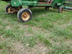 John Deere Head Cart