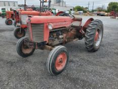 Massey Ferguson 65 Antique Tractor 'Runs & Operates'