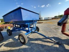 Huskee 165 Gravity Bin Wagon