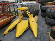 2009 New Holland 824 Corn Head