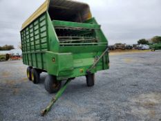 John Deere 716A Forage Wagon