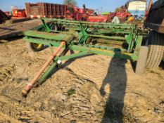 Pequea 910 Tedder