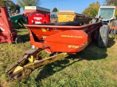 New Holland 679 Manure Spreader