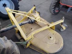 John Deere 261 Grooming Mower