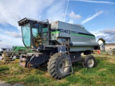 Gleaner R40 Combine 'Package - Runs & Operates'