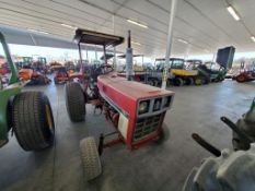 International 284 Compact Tractor 'Runs & Operates'