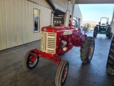 1958 McCormick Farmall 130 Antique Tractor 'Runs & Operates'