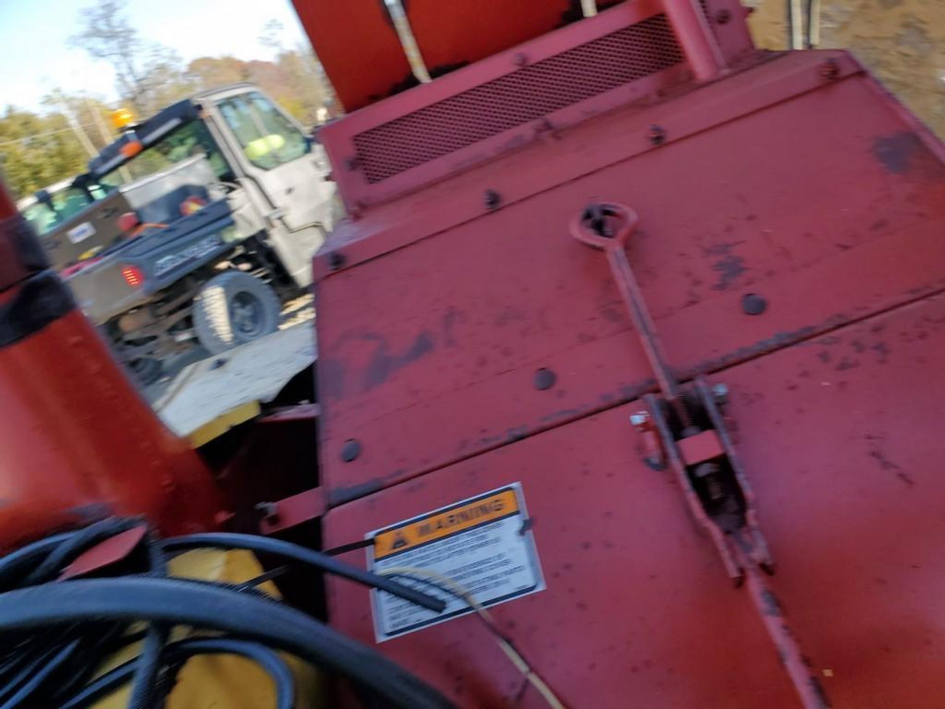 New Holland 358 Grinder Mixer - Image 28 of 35