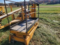 Pac Craft 116BSP Scissors Lift 'Runs & Operates'